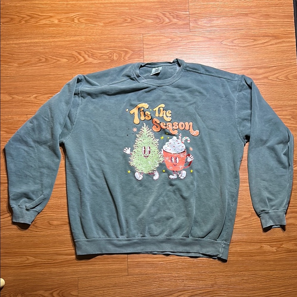 Comfort Colors Green Crewneck Sweater with Graphic Print